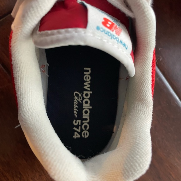 New Balance Kids 574 V1 Lace Up Sneaker Size 5 Team Red/Light Rogue Wave *New* - Picture 5 of 10